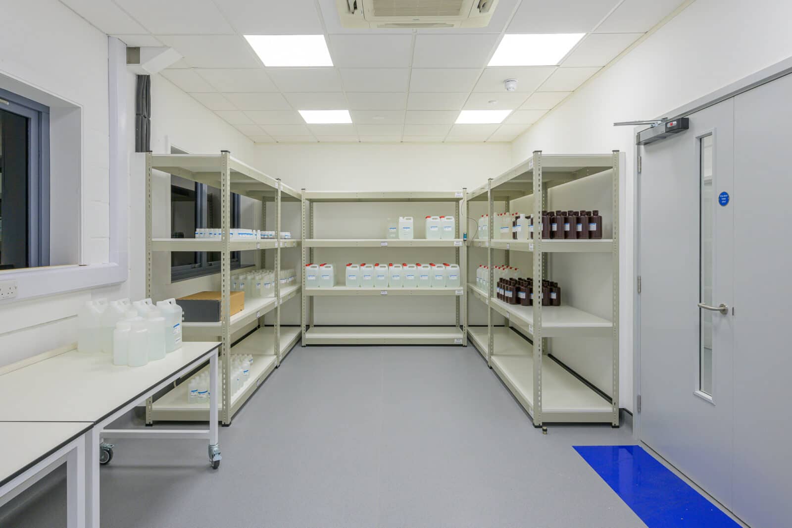 實(shí)驗(yàn)室裝修：一系列設(shè)計(jì)方案需考慮哪些因素？