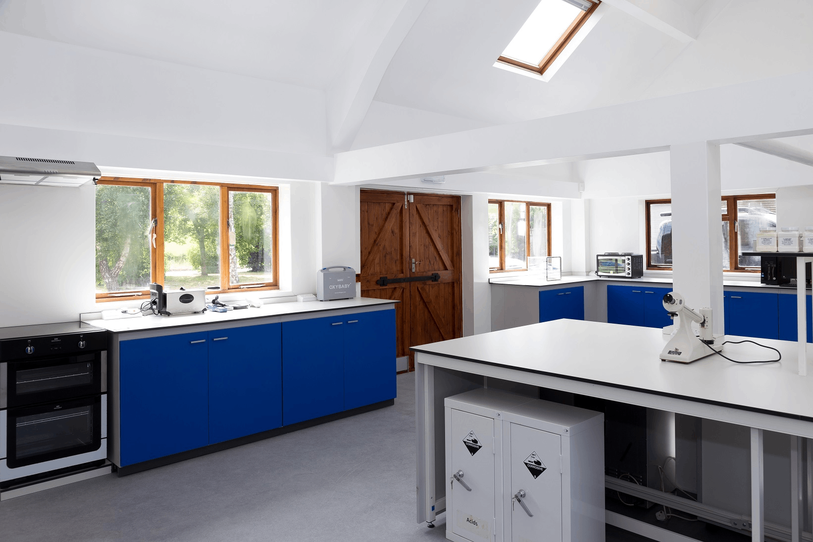 水質(zhì)檢測(cè)實(shí)驗(yàn)室裝修施工流程